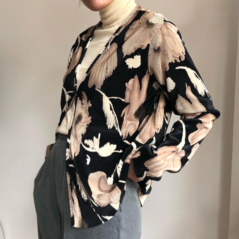 vintage pleated top, floral print cardigan top shirt